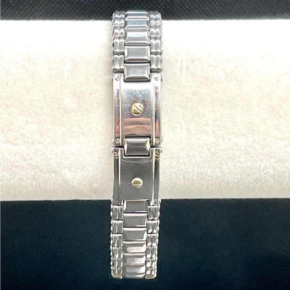 Aurafin 18k Silver Bracelet